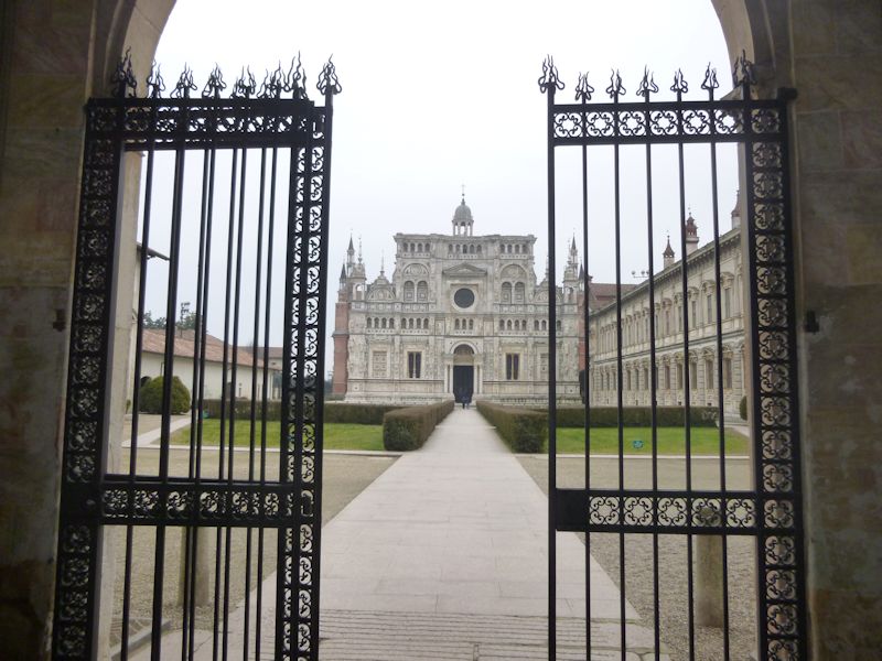 Italie, Certosa di Pavia, Facciata e Fianco della Chiesa